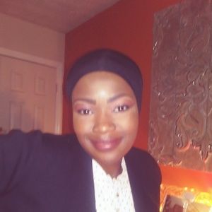 Meet your Posher, Nika